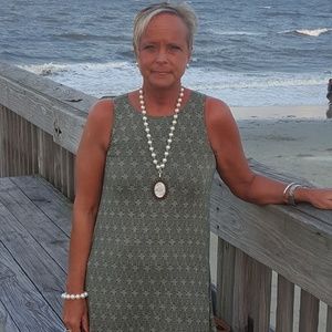 Meet your Posher, Terri